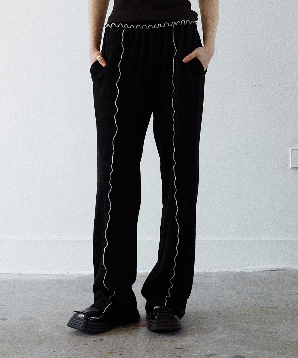 Youngoh영오 LINE POINTED BANDING PANTS BLACK