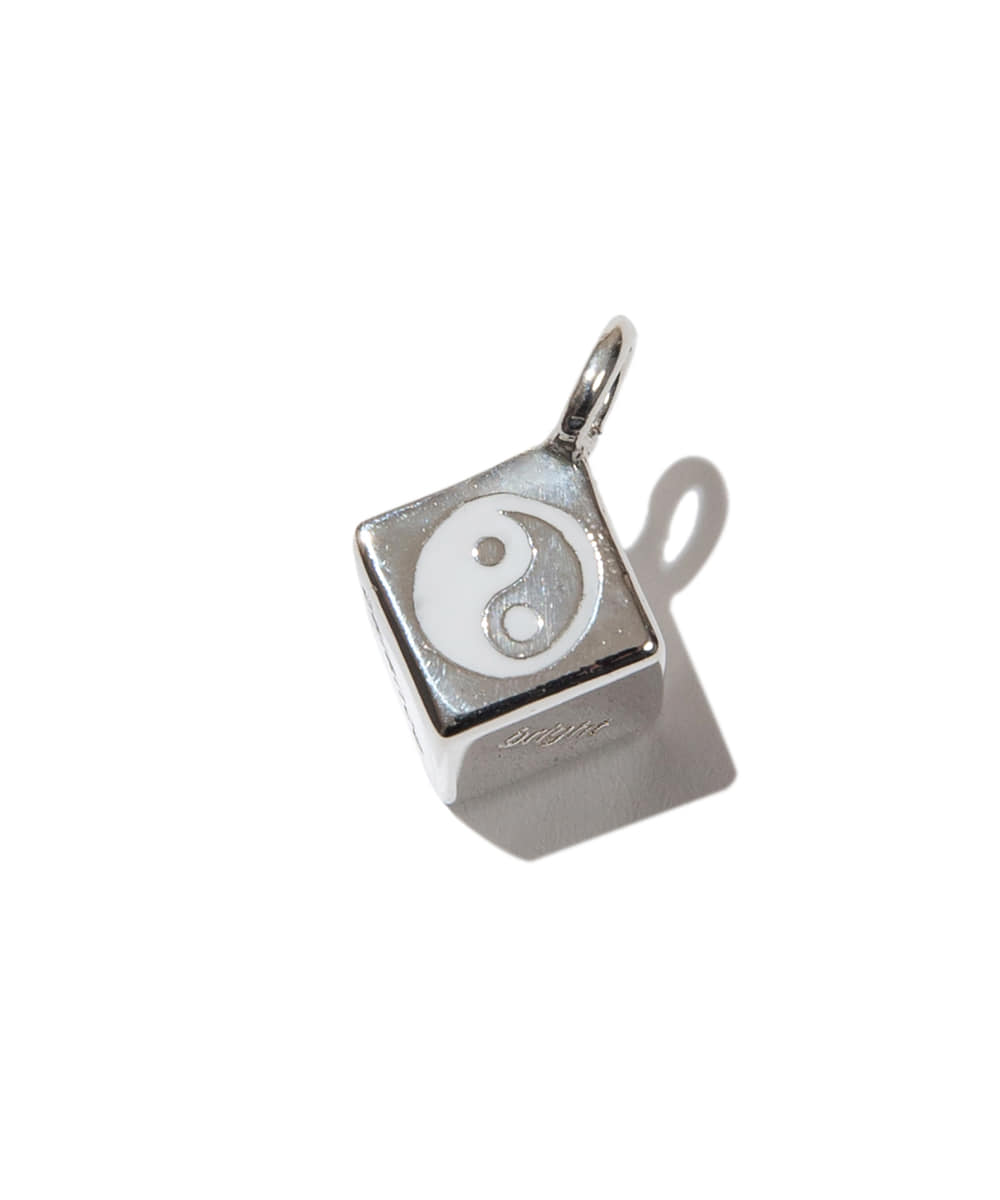 KRUCHI크루치 Yin and Yang dice type2 necklace (silver)