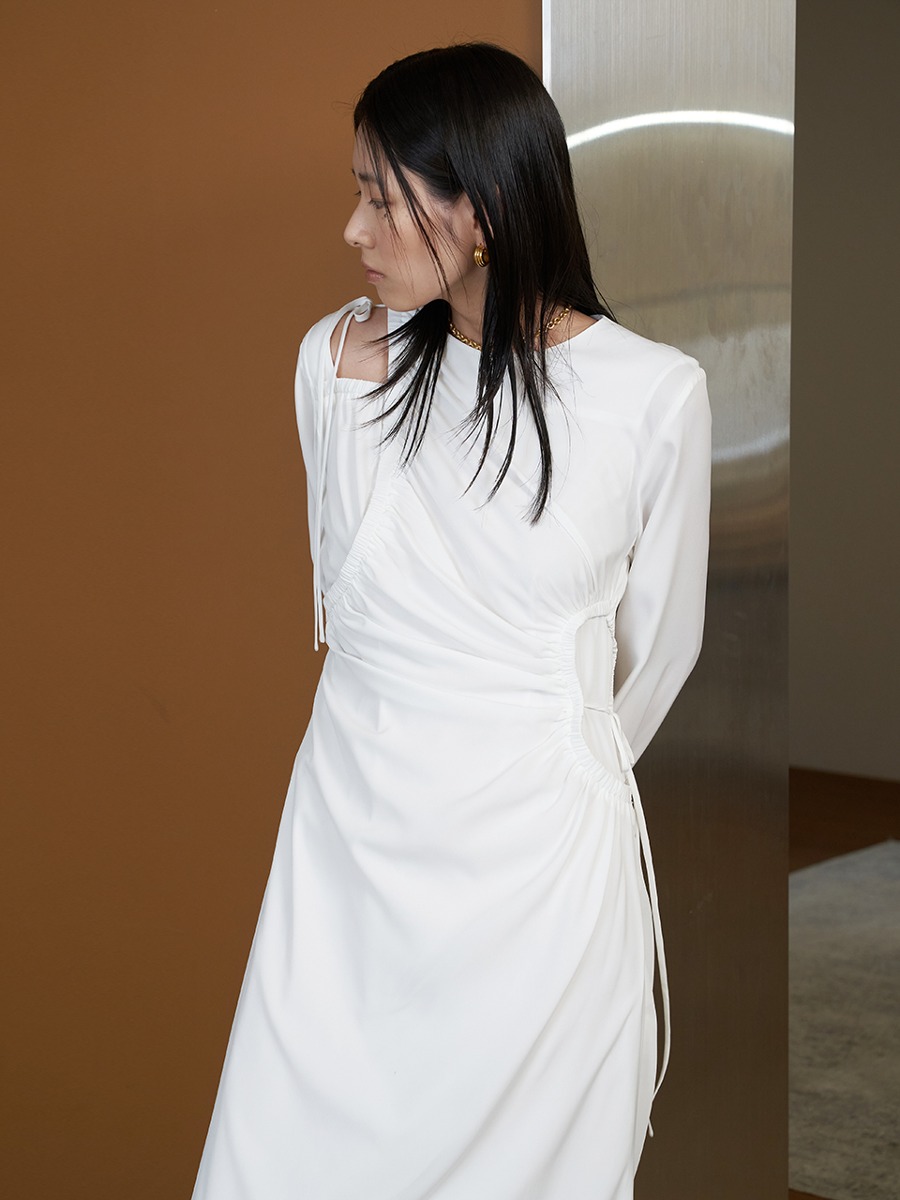 SSESSION쎄션 ROUND SHIRRING DRESS, white